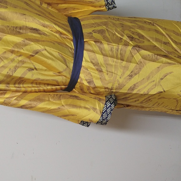 NEW! Sassy Jones Printed Wrap Topper Robe with Belt, Yellow & Blue - Picture 10 of 16